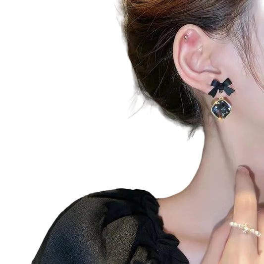 AWJ-166 Bow Shape Korean Earrings- Black /Red